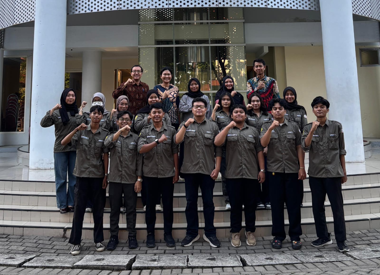 foto blog Laboratorium Hukum “Clarities” FH UPN Veteran Jawa Timur Gelar Rapat Koordinasi dan Sambut Kepemimpinan Baru